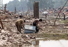 в пакистане в результате наводнения без крова остались 980 тысяч человек