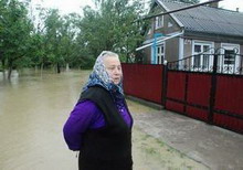 главный санврач украины призвал жителей подтопленных регионов не пить воду из колодцев