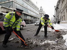 снегопад угрожает центральной россии